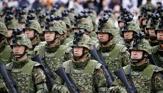 硬抗这么久，高市终于服软了！就台海问题改口，想与华恢复关系