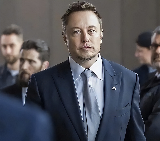 中美科技战打响！美国狂砸资本造千亿富豪，狂推新能源 AI 航天