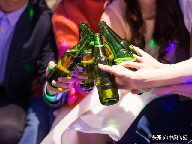 内棉厂9月20日-28日，金秋狂欢啤酒免费畅饮！抽万元大奖！