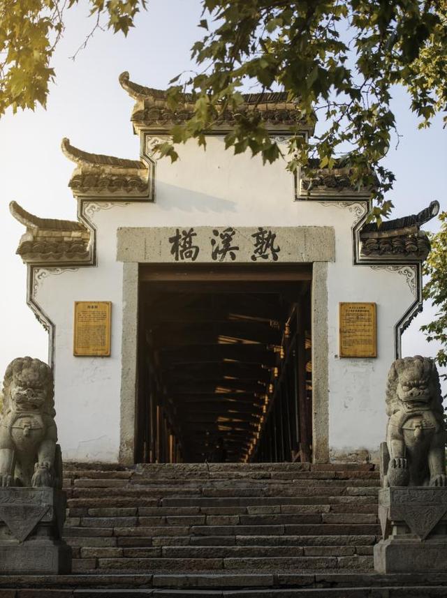 挖到了7座真正的避寒小城，游客少物价低，不冻人，超适合全家去