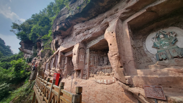 古建不输山西、风景媲美川西！成都1h直达这里，6大千年古迹0门票