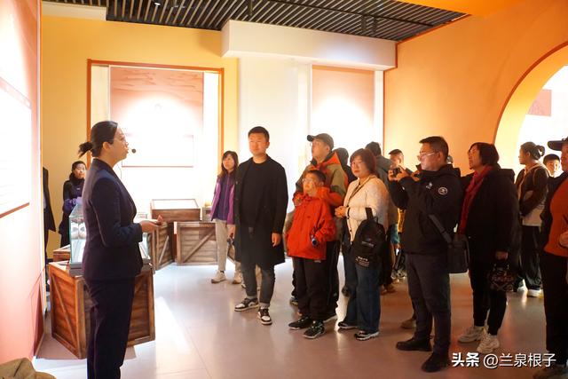 酒泉市图书馆：一座城市的文化客厅与精神驿站