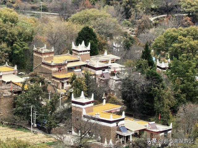 喀什经317到成都，色达县-都江堰，甲居藏寨、理小路、桃坪羌寨