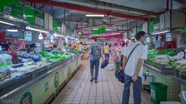 我是青岛人去趟天津河东区旅游，真羡慕天津人，留些问题考考大家