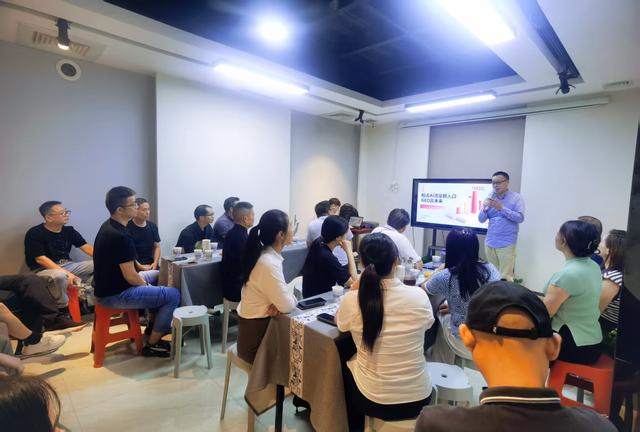 江门GEO推广：AI时代的B2B获客新逻辑，聪明企业已经悄悄上车了