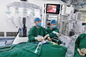 甲状腺结节术后能正常吃喝吗？医生：这3类食物碰不得！图片