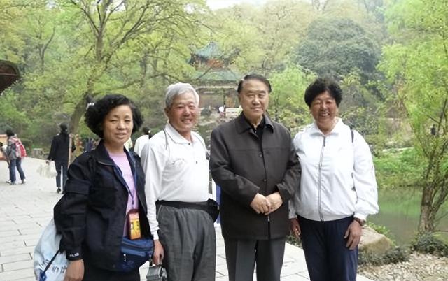 高德占：曾任吉林省长、林业部长，曾拒7亿卖张家界景区