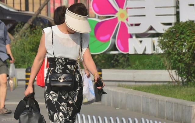 从湖南去了一趟曲靖，实话实说，回来才发现朋友圈都是骗人的。