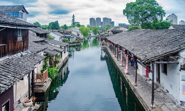 2025温州徐州大连GDP破万亿，2027沈阳厦门、绍兴	、石家庄破万亿