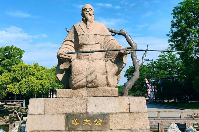 这座我去了又去的江南小城，魅力实在太大了