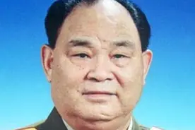 1992年，成都军区司令突然调至南京，降职为副司令，这是为什么？图片