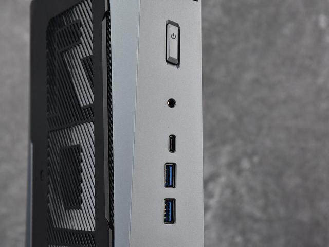 把X3D处理器塞进迷你主机是种什么体验？ROG魔霸9 MINI评测