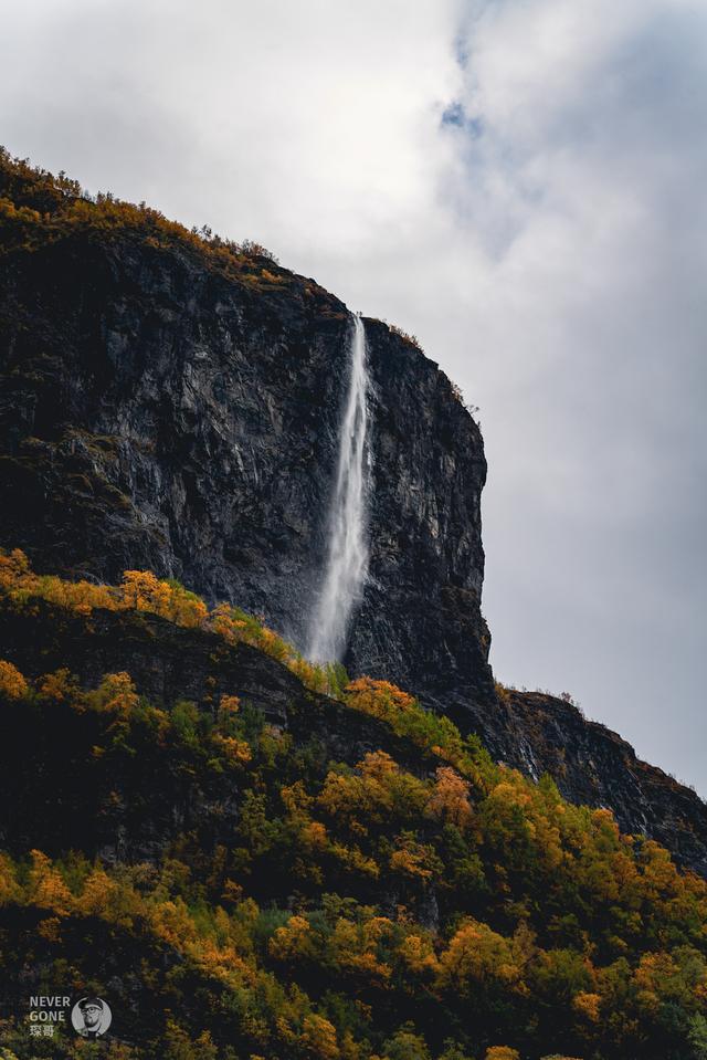 挪威秋韵，峡湾森境