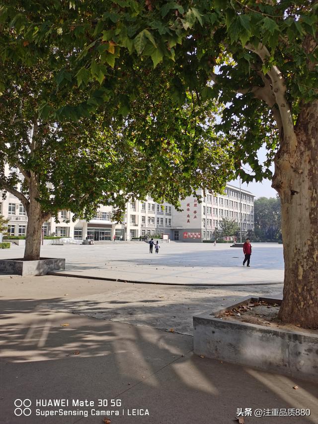 旅游中的幸福事~在这位“战友”保安的帮助下，圆了我故地重游梦