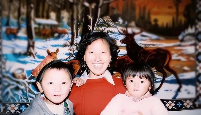 她是隐藏最深的富婆，童颜巨乳躺赚上亿，21岁打败王菲却主动过气