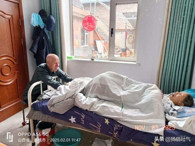 护理昏迷老伴两年，赢了自己：那些没人看见的日子，全是余生的光