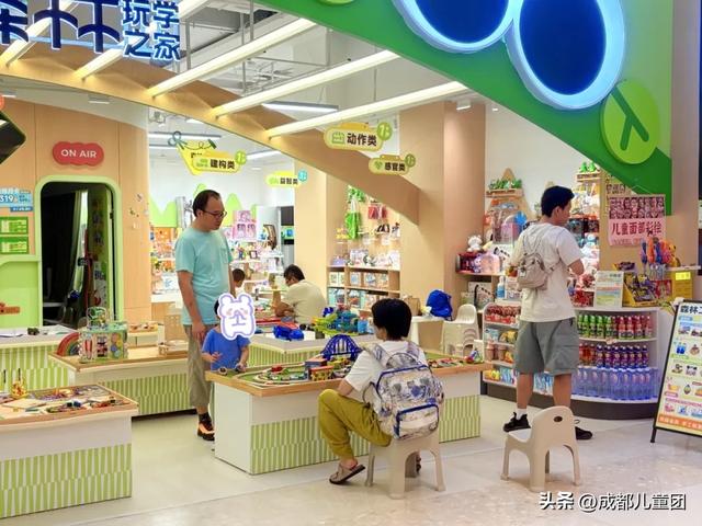 免费、凉快、热闹、能耍水！今年成都避暑地top1是这里
