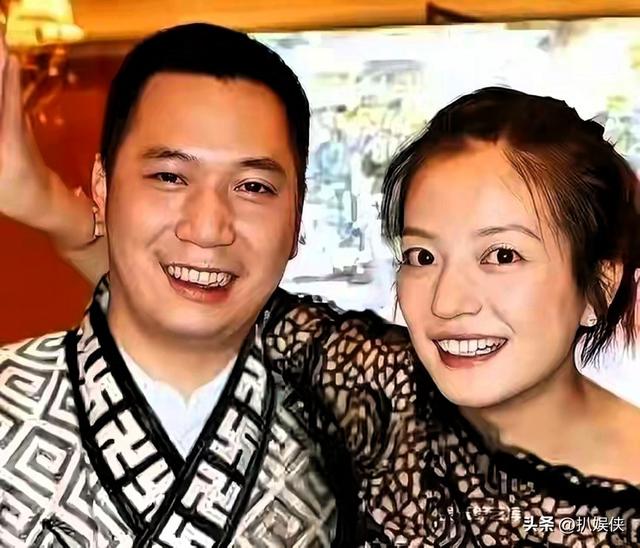 被封4年，赵薇做梦也没想到，如今56岁哥哥竟成了自己的“撑腰	”