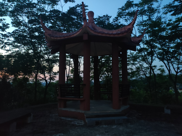 合川憋屈的乡镇公园，规模不小设施齐全，为何市民不喜欢