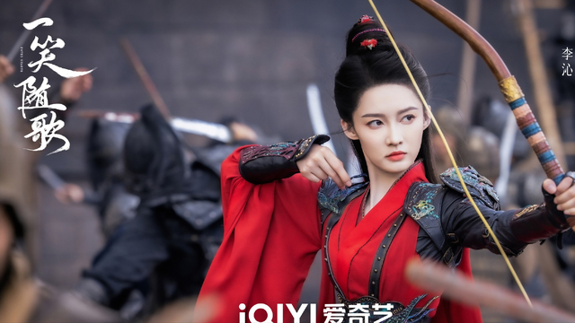 同样演女将军，把35岁李沁和36岁宋轶对比，差距太大了