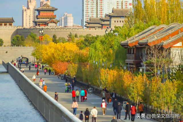 古城不止热门款？大同的秋，有比敦煌更静的佛，比江南更野的山