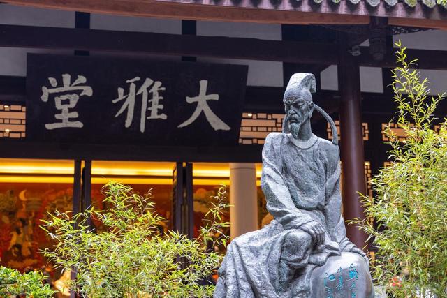 成都必去十大景点排行榜，这才是成都最值得去的10个景点，收好！