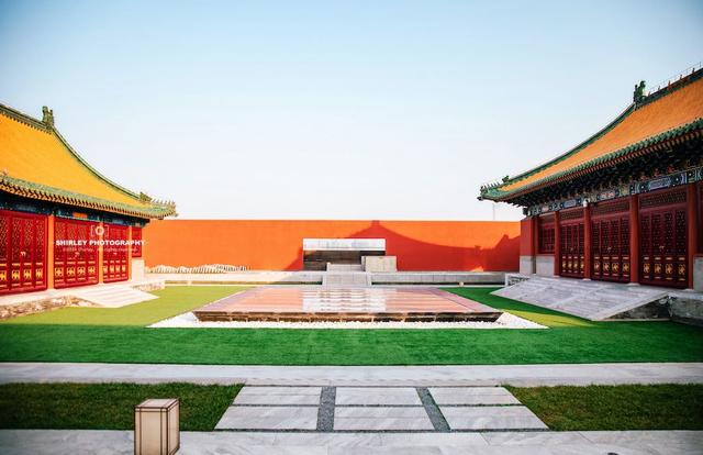 32年前一场大火，北京地标商圈传奇就此陨落，重建后热闹喧嚣不再