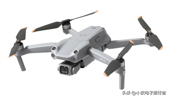不止是无人机：从大疆硬刚看中国科技的自信崛起
