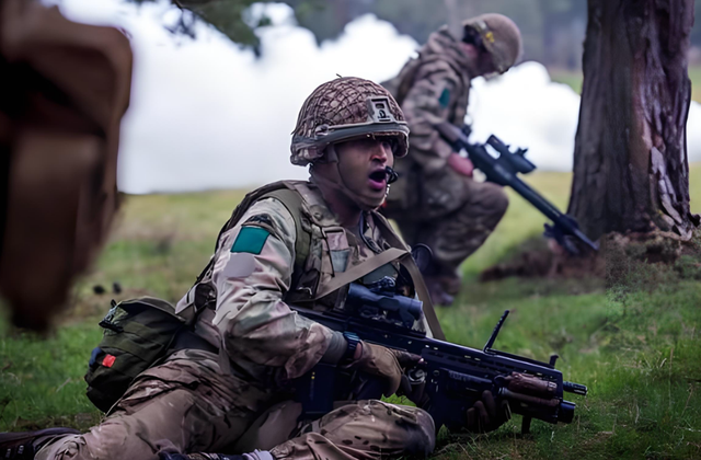 大结局要来，英军已进入乌克兰：俄军到底打不打？特朗普有言在先