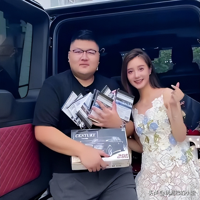 结婚三年没夫妻之实 网红“猴哥说车”终离婚，丈母娘早就曝过真相