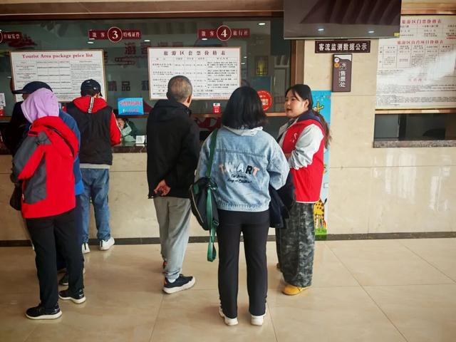 国庆第三天,青铜峡黄河大峡谷接待有序，安全保障与优质服务获赞