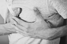 冠心病3大典型症状，知道了能救命图片