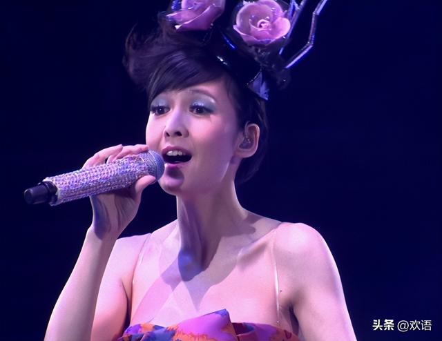 被戴8次绿帽子，3次被捉奸在床，这就是我们“玉女”守卫的爱情？