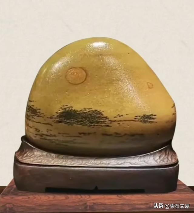 一块“丑”石估值过亿，是艺术还是骗局？深度揭秘奇石的美丑鉴赏