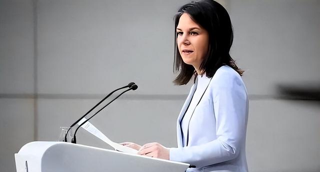 对华强硬的80后女政客，正式就任联合国大会主席：联合国完蛋了