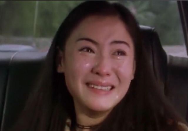 偷鸡不成蚀把米！本想“毁了”张柏芝，不料自己先被扒了个底朝天