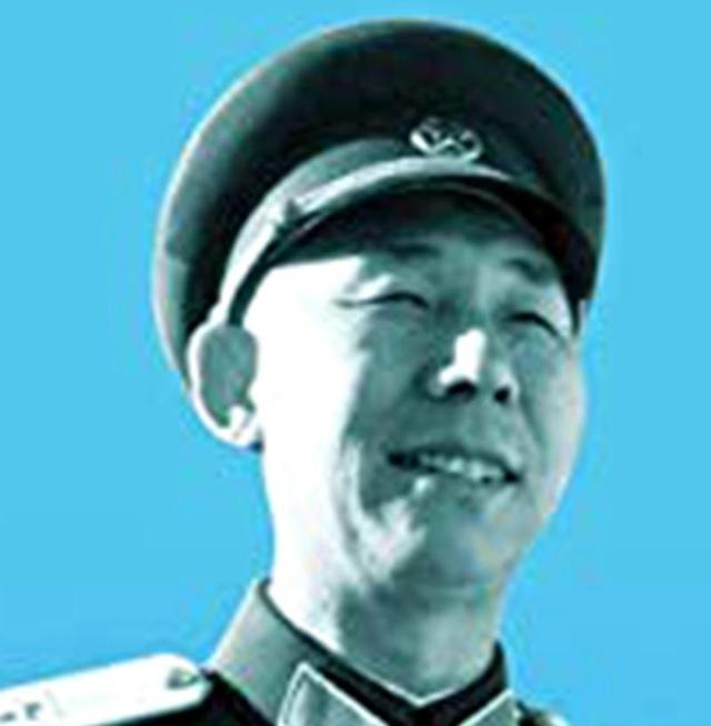 他曾担任中组部部长，迫害过很多干部，晚年每月发放150元生活费