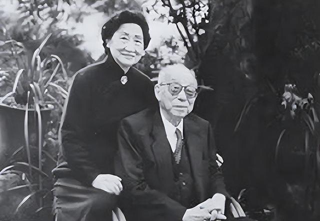 这是张学良老婆赵四小姐真实样貌，并非演员饰演而是货真价实真品