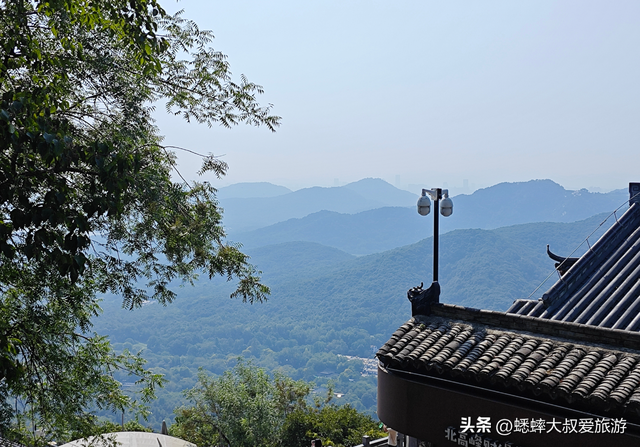 来一场杭州“秋日征程”吧，贯穿西湖群峰18公里，一路立体长画！
