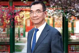 1979年，台湾一位连长冒死游泳回大陆，如今已成为中国顶级智囊图片