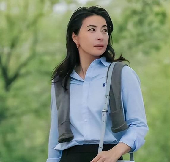 遇“品”不淑！44岁代言翻车的郭晶晶，给所有代言艺人敲响警钟！