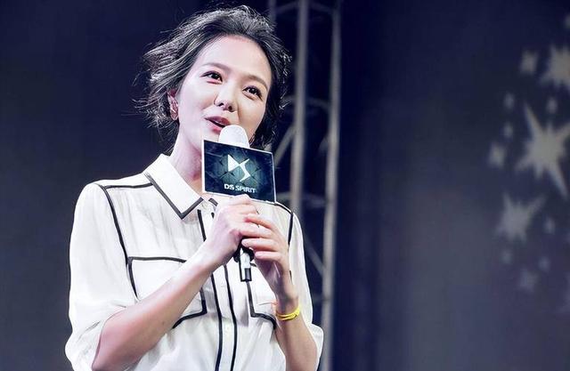 钱再多有什么用？被紧急送医院的汪涵老婆，给所有40岁女性提了醒