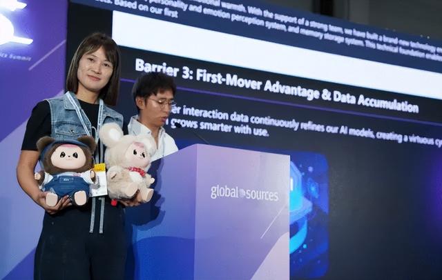 AIRS香港科技盛会直击：机器人“活”了，AI正重塑千行百业