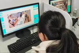 人工智能新岗位设在村部里，农村宝妈给AI当“启蒙老师”图片