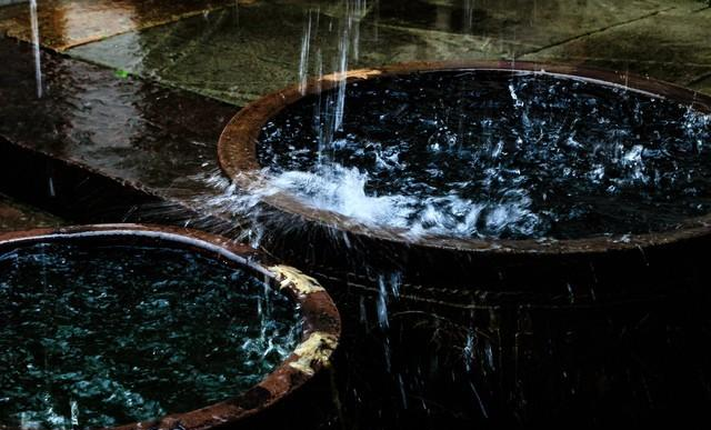 有了院子，一定要放个水缸，老辈人的智慧	，年轻人看不懂？