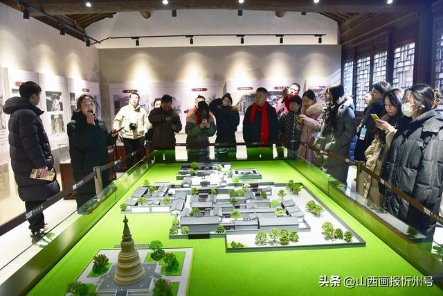 参加雁门关景区代州古城景区答谢会暨旅游推介会嘉宾组团开启沉浸式考察之旅