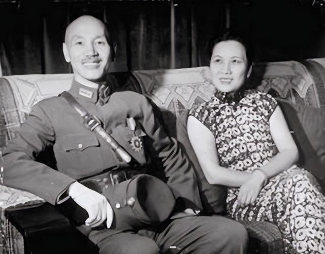 蒋介石临终遗言	，道出自己不放张学良的原因，宋美龄听后潸然泪下