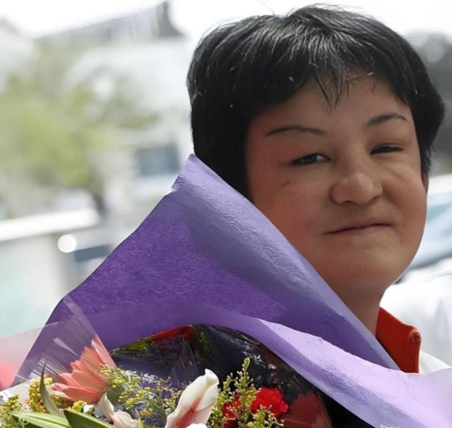 人狠起来究竟有多可怕？15岁女孩受虐5年，被利器撬掉所有牙齿！