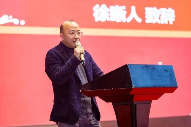 突发公告！知名公司董事长	、总裁，确认被逮捕