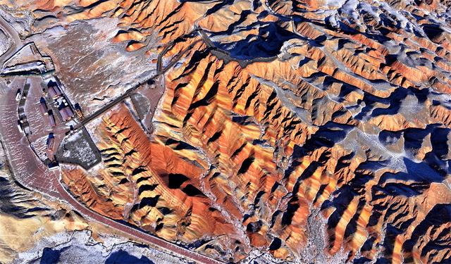 随拍！七彩丹霞冬景之美